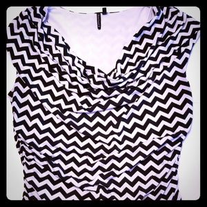 Black & white Chevron design